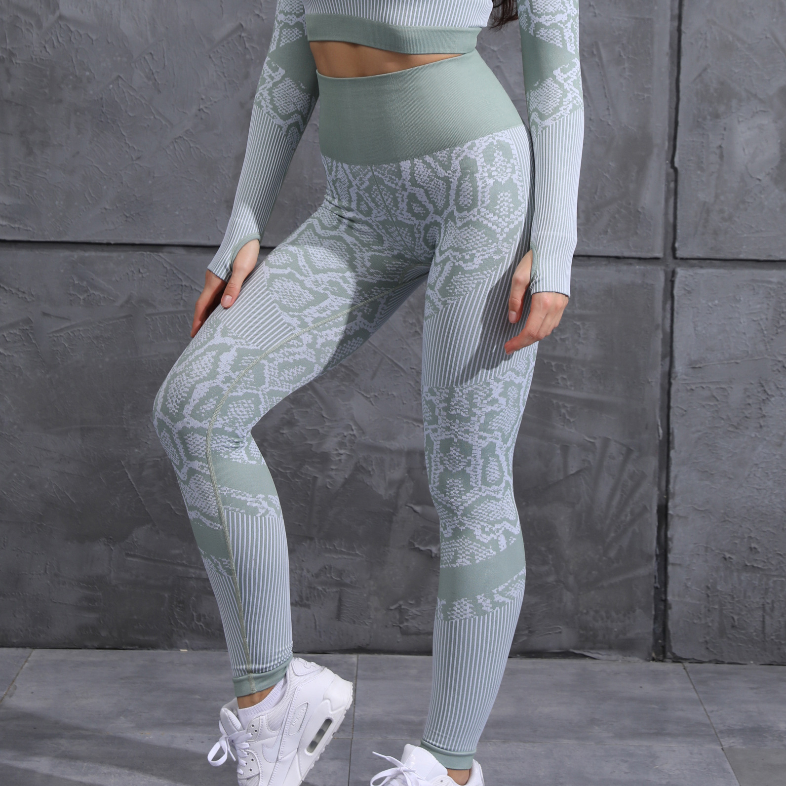 新款神秘花纹网红蜜桃臀紧身裤外穿提臀薄款跑步收腹瘦腰瑜伽裤