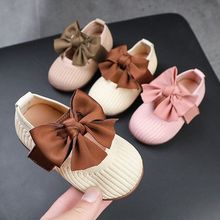 宝宝公主鞋女童婴儿学步鞋2024新款可爱蝴蝶结透气软底宝宝袜子鞋