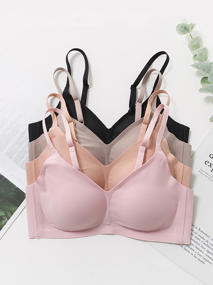 日本无痕乳胶美背文胸无钢圈薄款大胸显小舒适聚拢硅胶睡眠内衣女