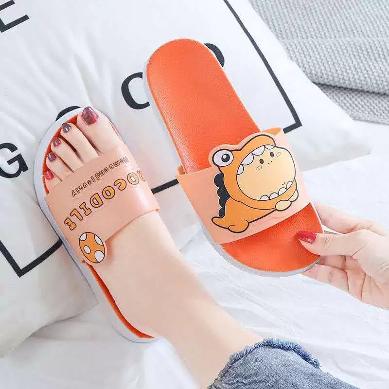 Cute Dinosaur Slippers for Women Summer Wear Internet Celebrity Ins Cute Cartoon Fashion Home Indoor Non-Slip Sandals