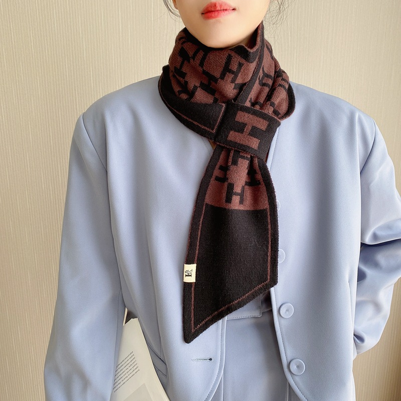 冬季新款棋盘格交叉围脖女士字母耳朵巾韩版小围巾秋冬针织毛线