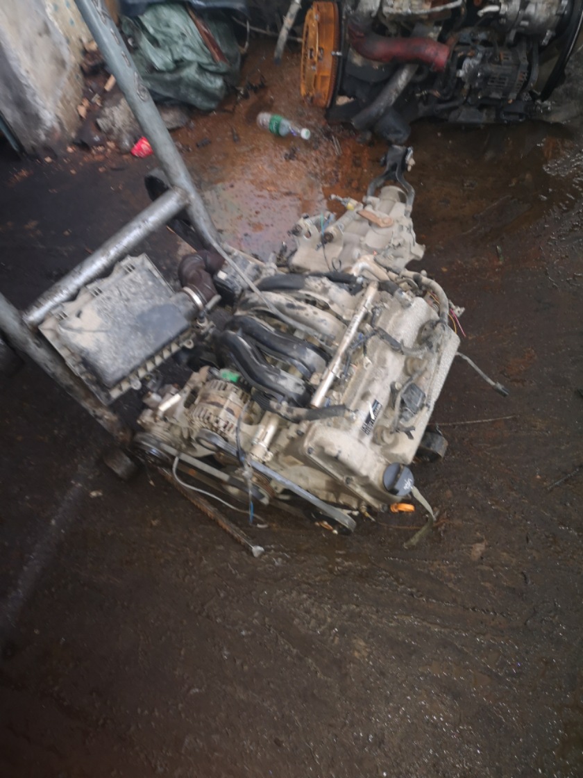 五菱之光lsi发动机新五菱12发动机宏光s发动机五菱荣光发动机