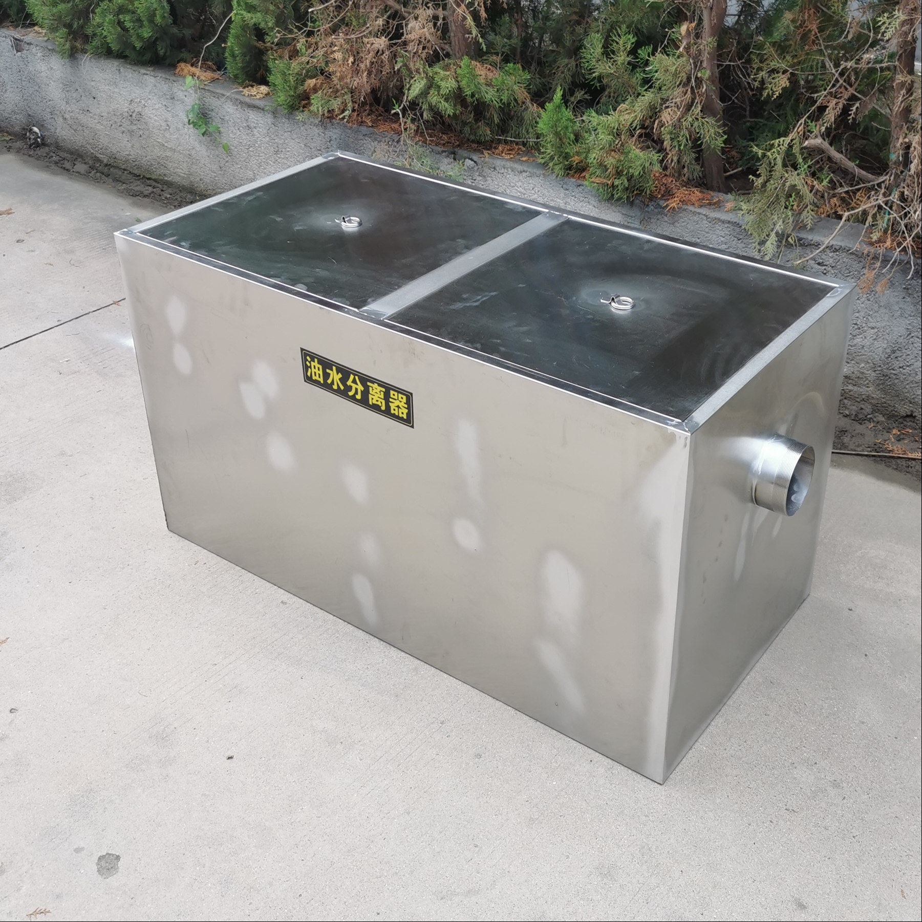 54成交0件地埋式塑料隔油池餐饮厨房油污隔离井油水分离器滤渣隔油井