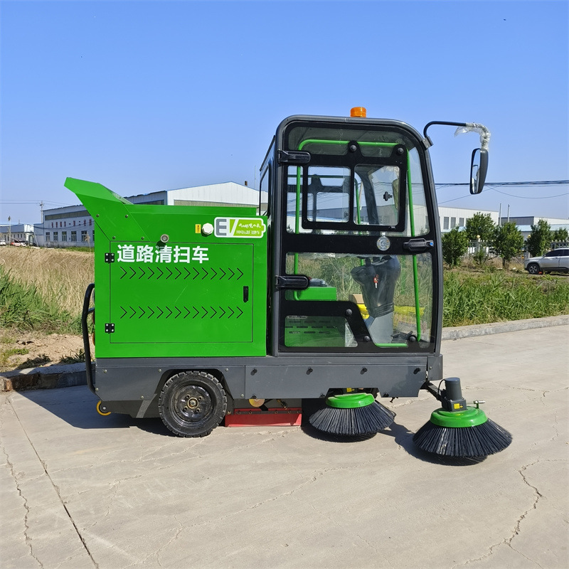 电动扫地车 驾驶式电动扫地车 物业道路三轮扫路车-阿里巴巴