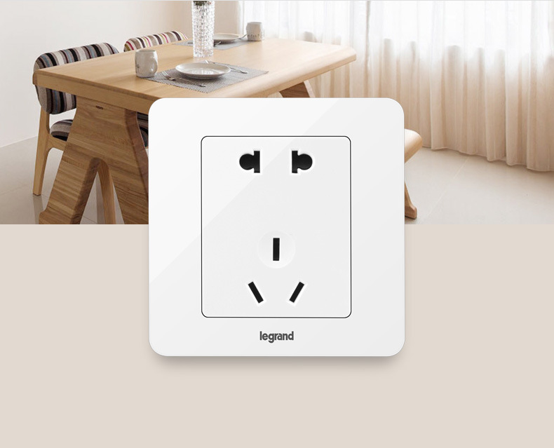 tcl罗格朗墙壁86型二三插一开五孔带开关的插座面板家用多孔插板