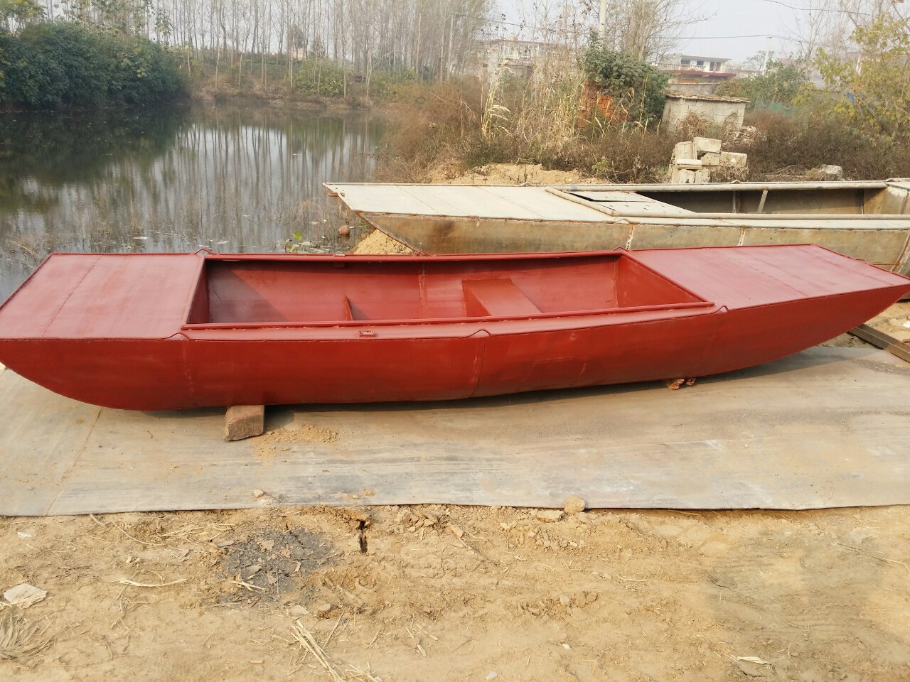 6小型渔船 手摇船养殖用 挂桨机铁船