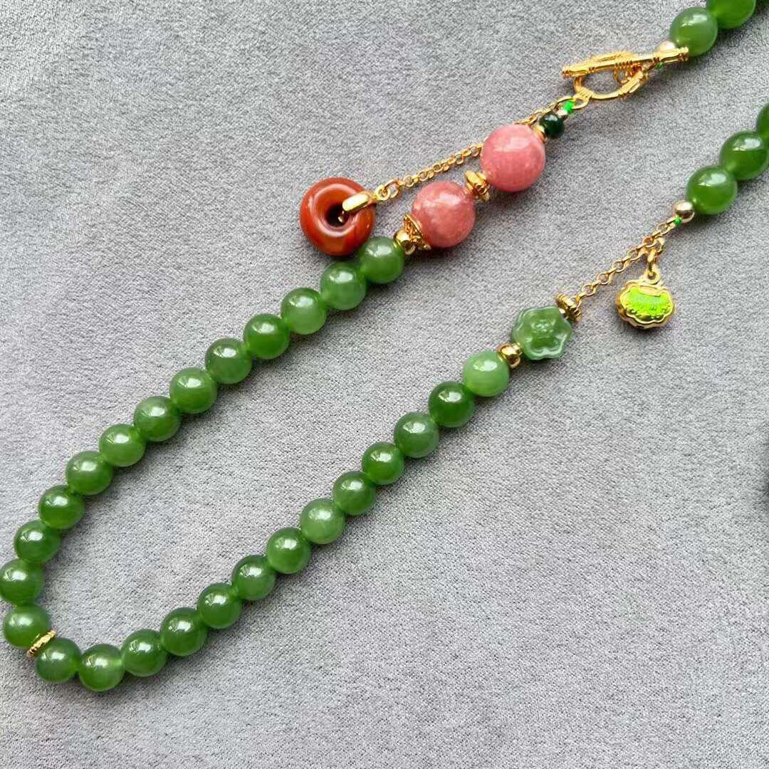 天然碧玉项链碧绿翡翠复古文艺毛衣链衣服首饰配饰天然红纹石首饰