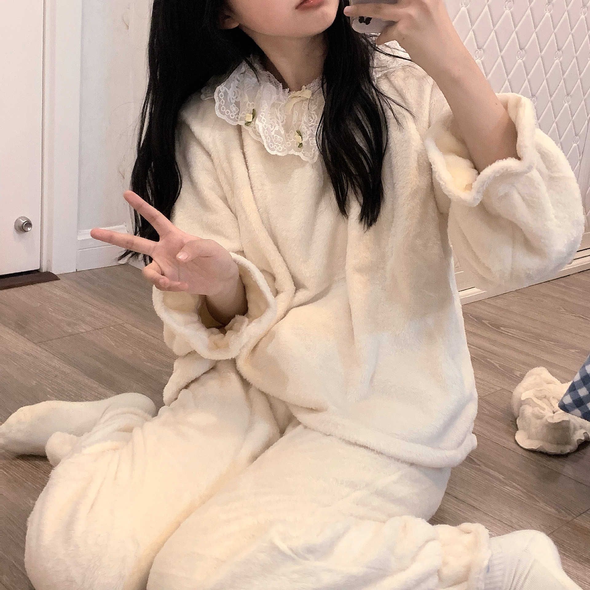 实拍秋冬季新款韩版睡衣女甜美蕾丝花边长袖加绒加厚家居服套装