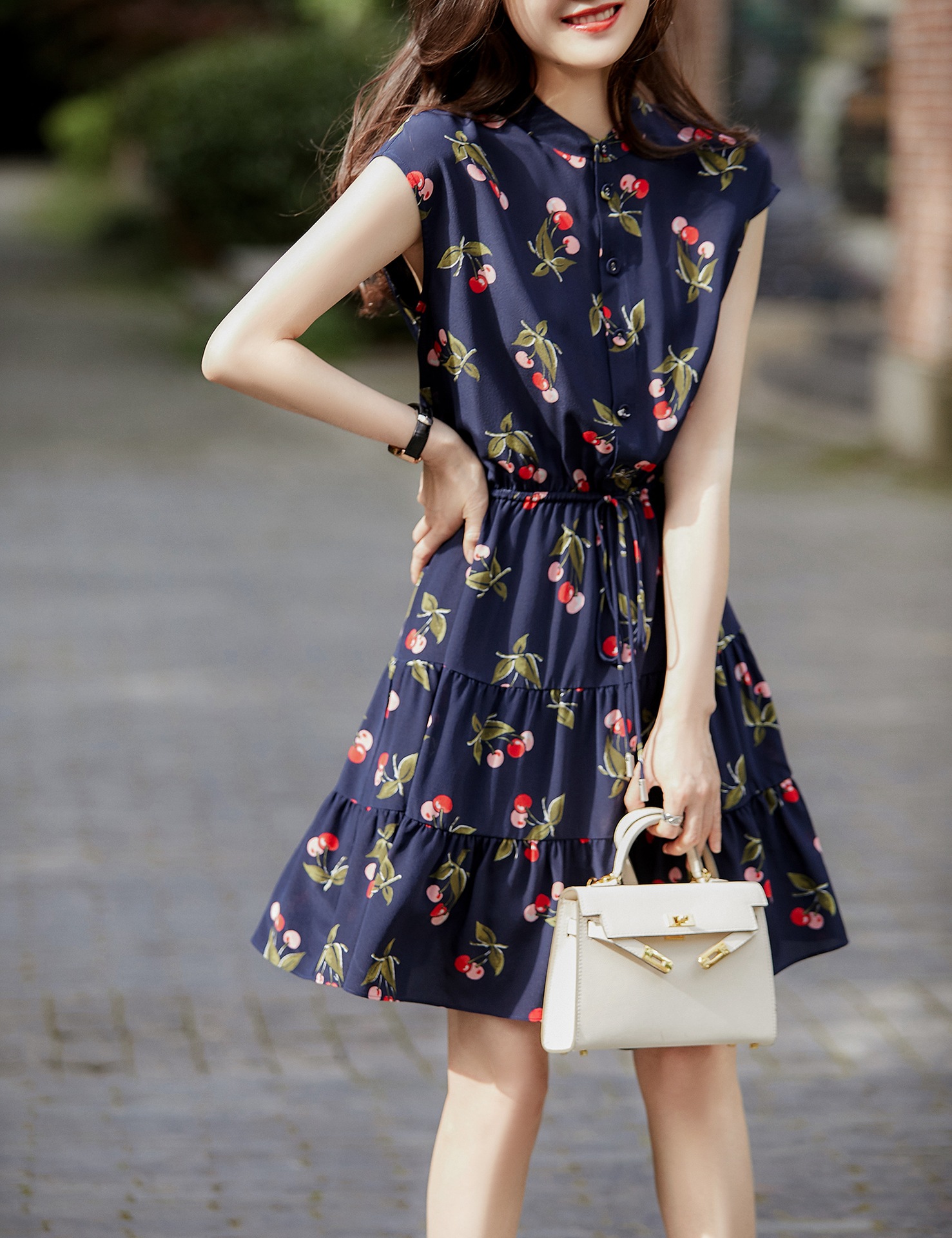 包肩雪纺连衣裙