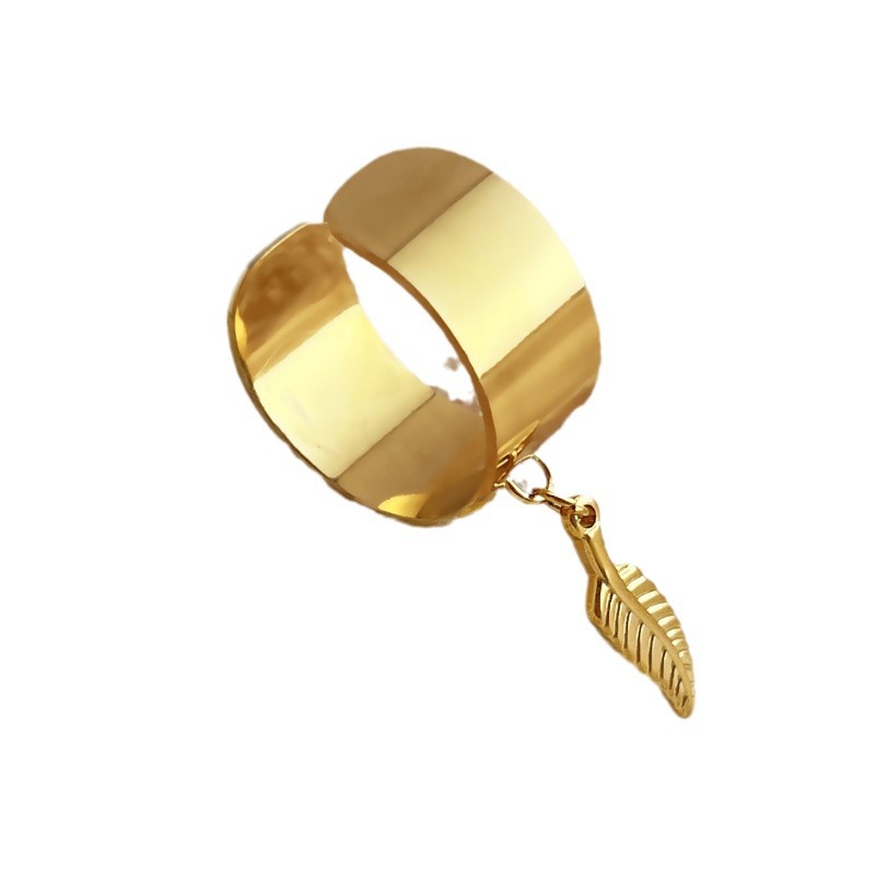 European and American Ins Style Stainless Steel Ring 18K Gold Plating Feather Starfish Opening Pendant Ring Female Niche Advanced Light Luxury