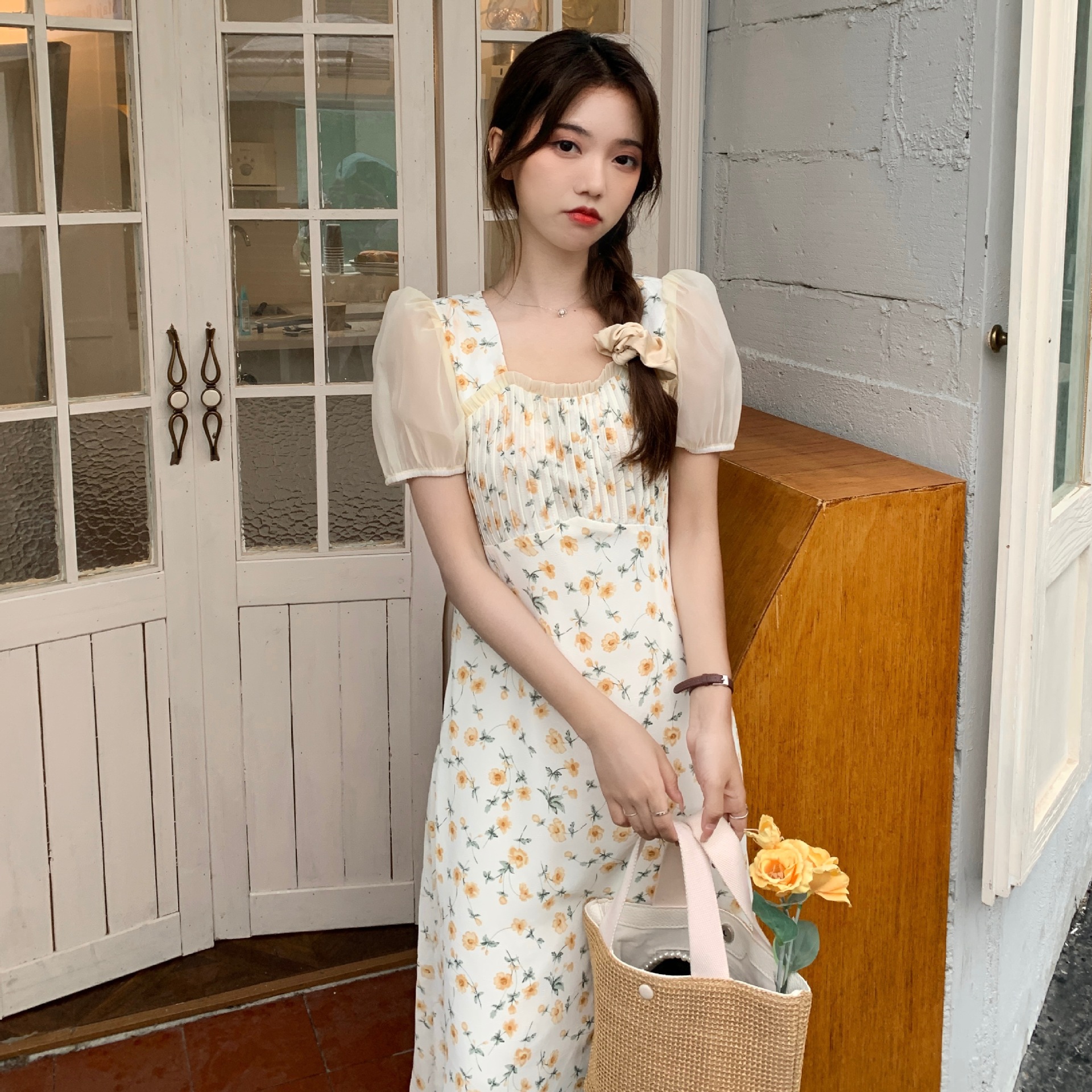 实拍夏季韩版2021新款收腰显瘦时尚chici泡泡短袖中长款连衣裙女