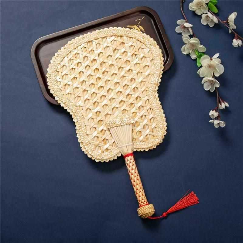 批发复古中国风古典麦秆蒲扇手编扇手摇扇扇子大蒲扇遛弯扇-阿里巴巴