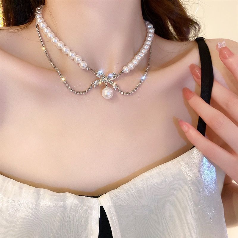 2024 Popular High-Grade Bow Love Magnet Clavicle Chain Light Luxury Minority Evening Dress Necklace Accessories Women