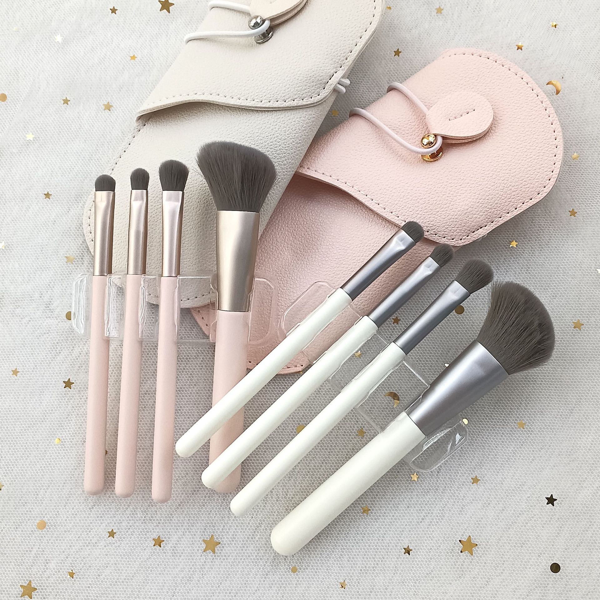 4支化妆刷套装眼影刷散粉刷全套修容软毛美妆工具便携收纳包批发