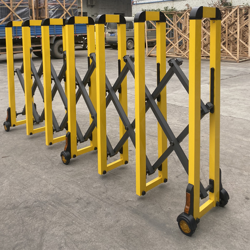 铝合金伸缩围栏移动栏杆高速公路施工围挡安全隔离护栏折叠栅栏