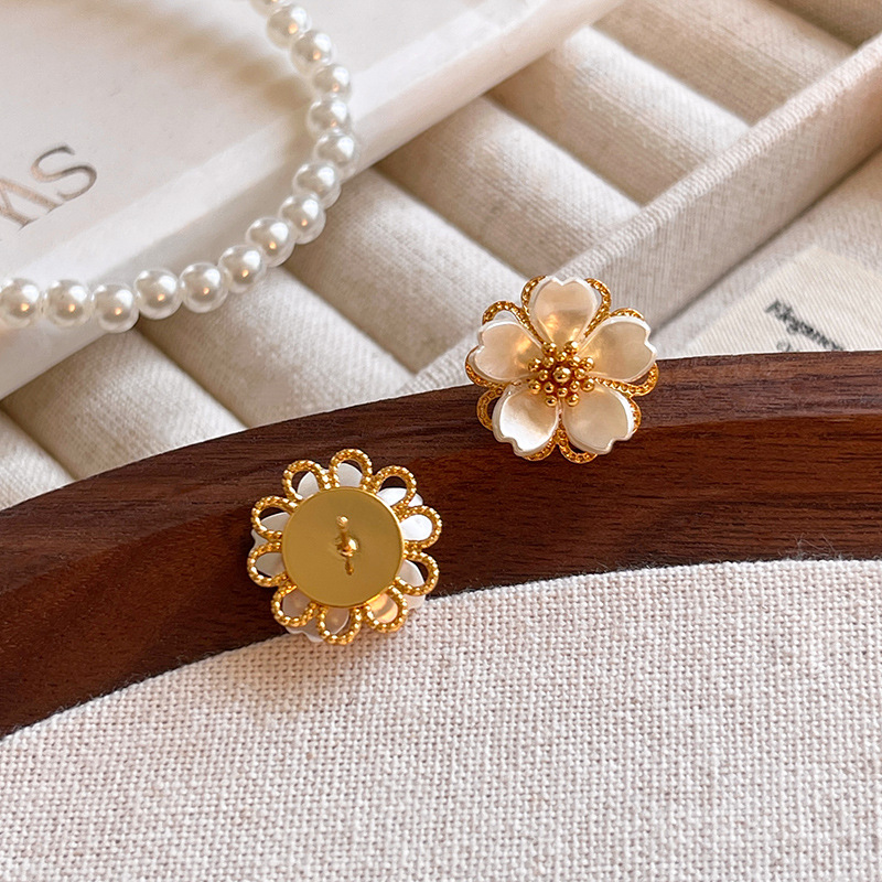 earrings electroplated fashionable all-match elegant high-grade earrings earrings s925 sterling silver needle sweet fritillary flower earrings