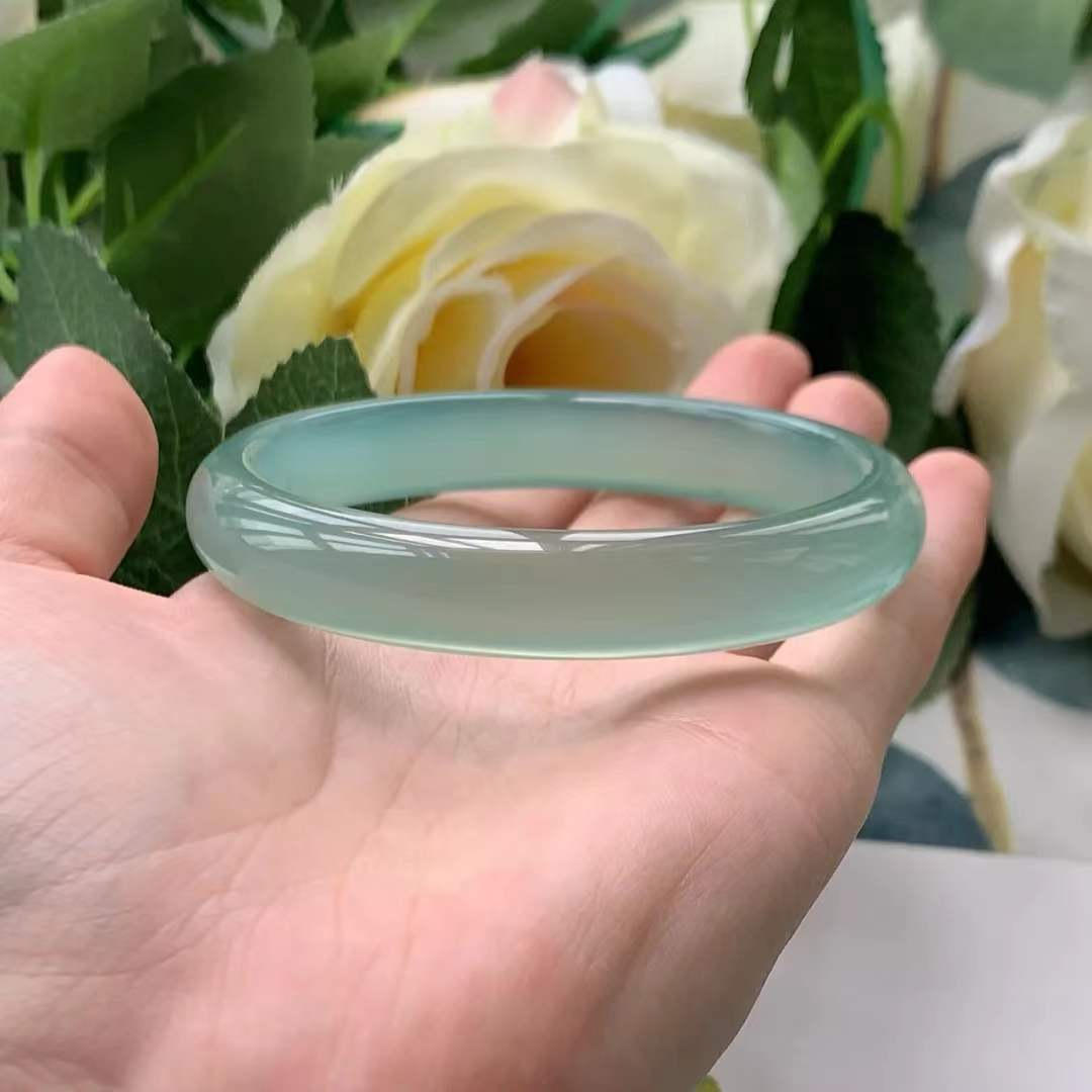 冰种油青色玉髓远山黛细厚手镯新品巴西玛瑙女款玉石镯子玉镯礼品