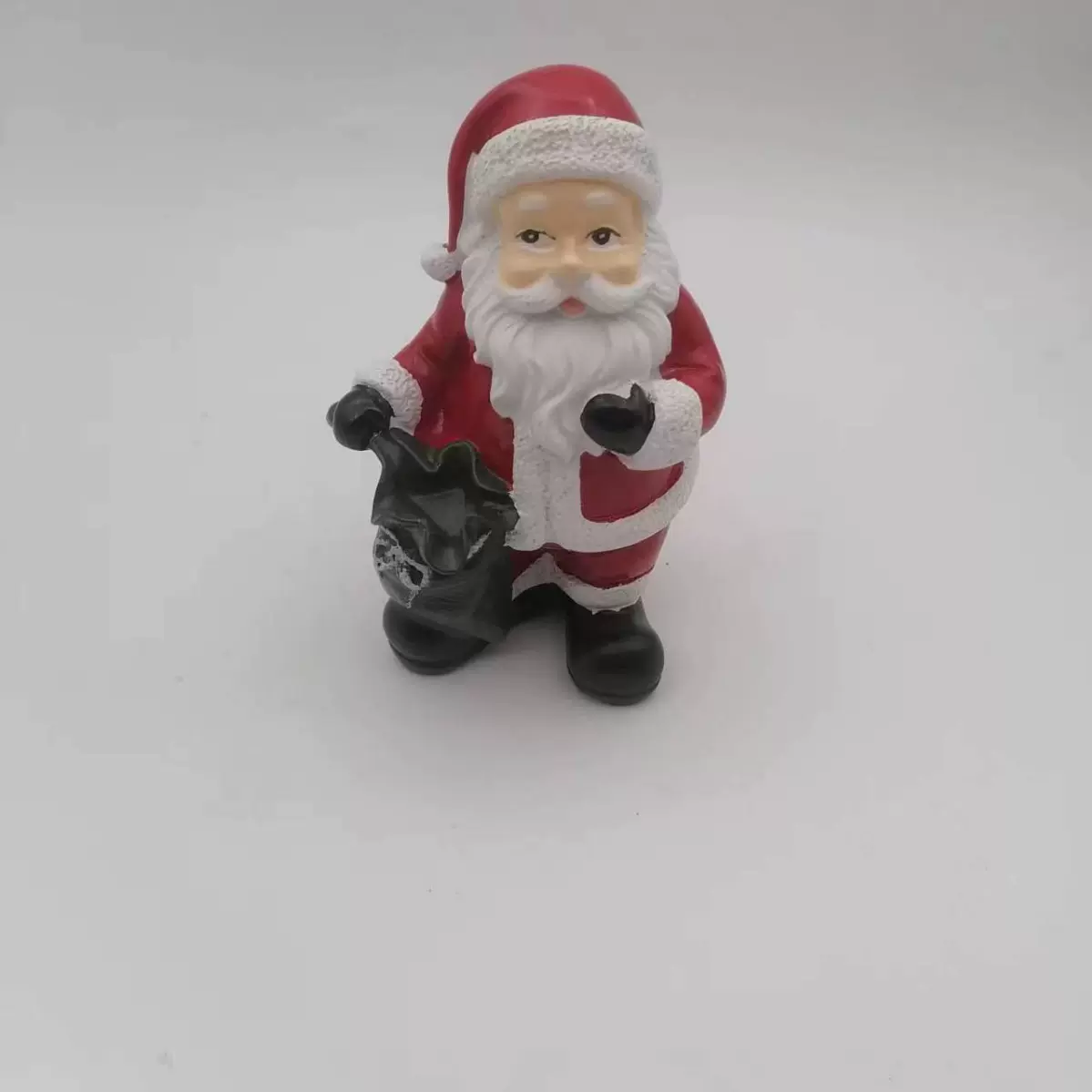 跨境圣诞节雪人树脂桌面轻奢创新装饰品摆件送朋友给圣诞节同学礼