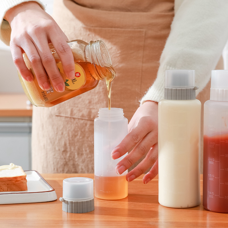 Kitchen with Scale Transparent Jam Squeeze Bottle Sealed with Lid Tomato Sauce Salad Dressing Squeeze Bottle Five-Hole Sauce a Bottle of Honey