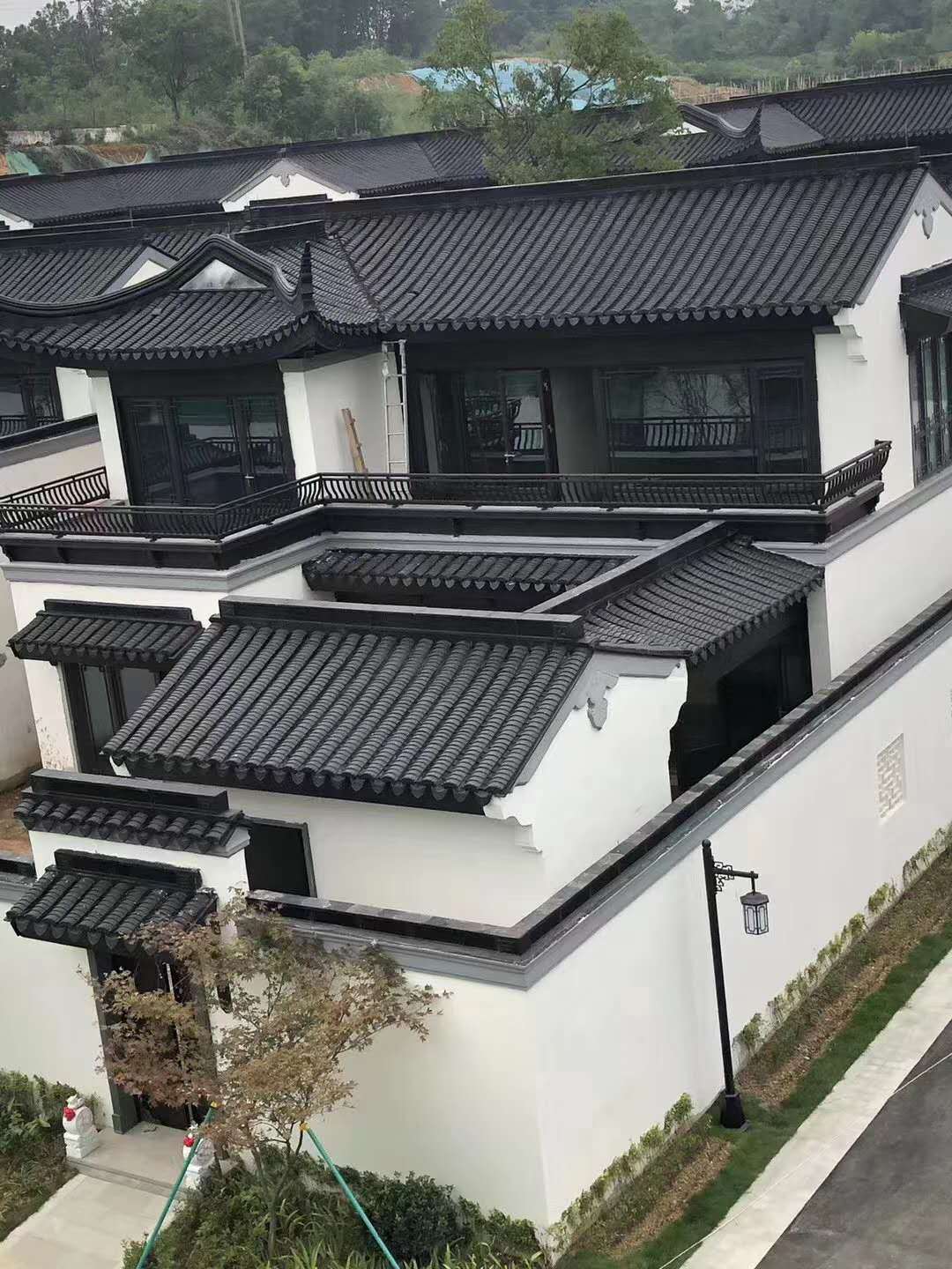 厂家定制仿古建筑幕墙金属装饰板别墅檐口灰色氟碳铝单板3.0mm