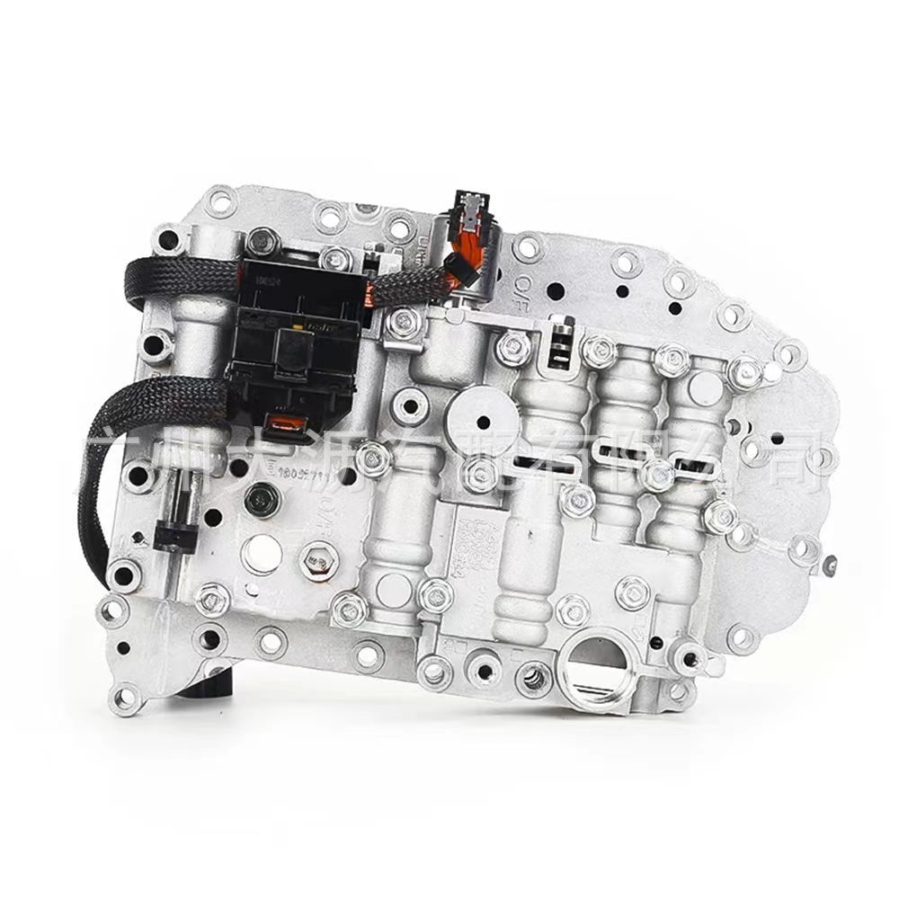 汽车配件 a4cf1 a4cf2适用于于现代起亚 汽车零配件 变速箱阀体