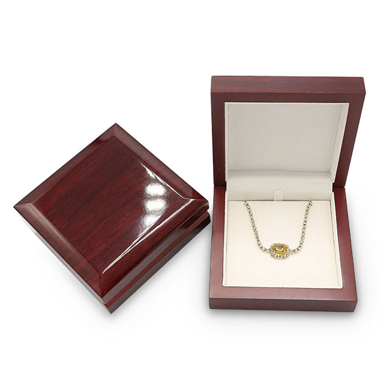 Wooden High Gloss Paint Led Light Jewelry Box Wine Red Bracelet Ear Studs Necklace Box Pendant Storage Box