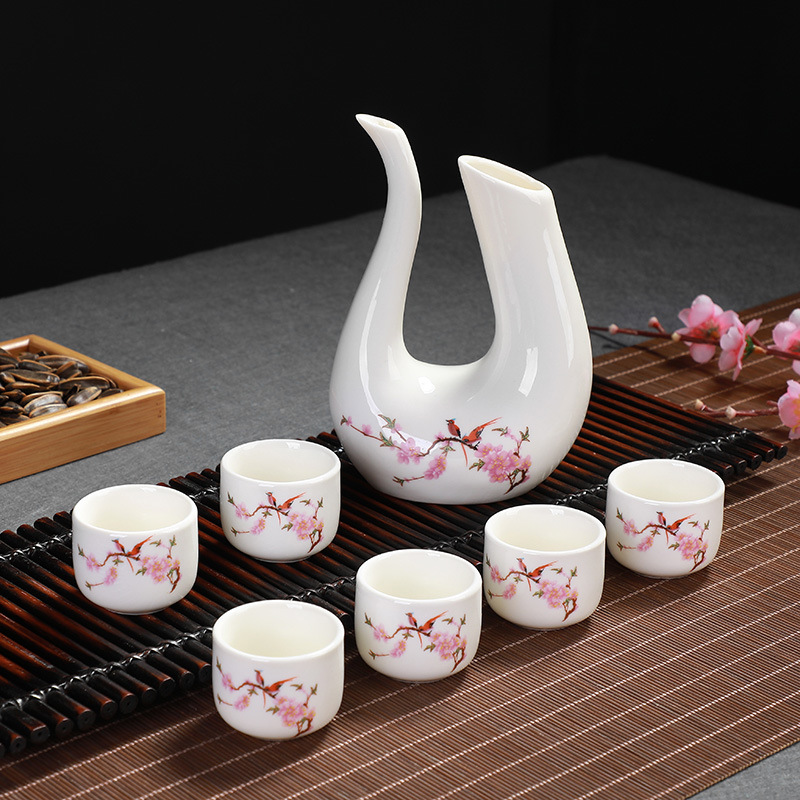 景德镇厂家家用陶瓷酒壶酒杯套装 中式喝白酒的小酒杯酒壶酒具