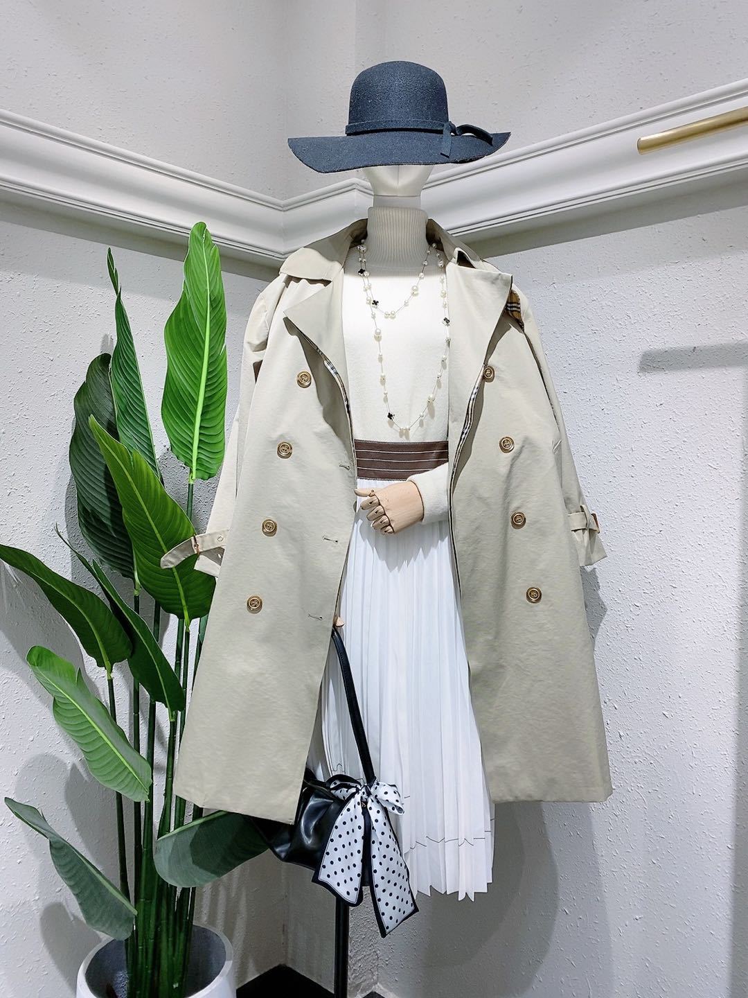 mili2021秋季品牌折扣女装风衣 尾货库存牌女装走份批发