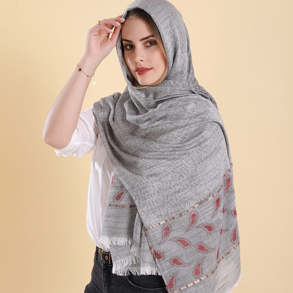 2021年新款围巾中东穆斯林包头巾金丝腰果花