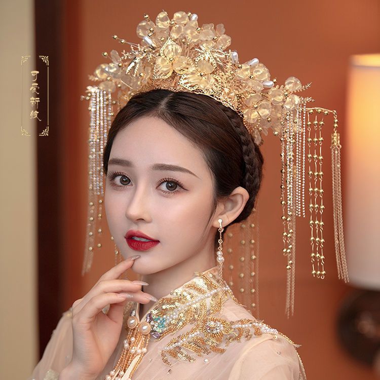 中式古装秀禾服琉璃花朵长流苏结婚半冠新娘造型凤冠霞披古典头饰