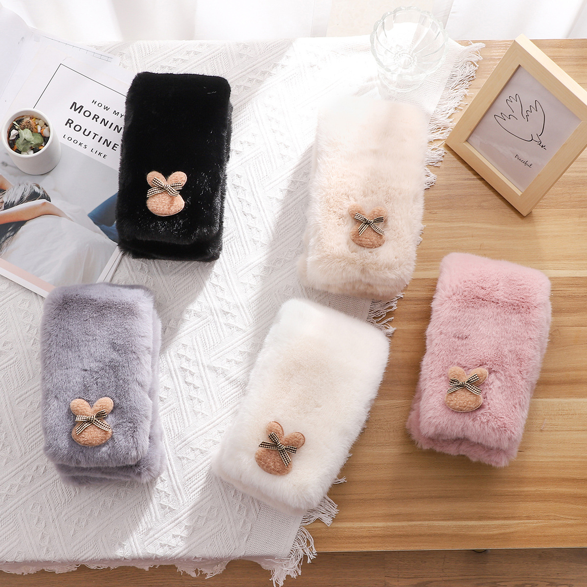 Winter New Thickened High and Low Fur Scarf for Women Affordable Luxury Fashion Feeling Fur Scarf Cute Rabbit Head Scarf Wholesale