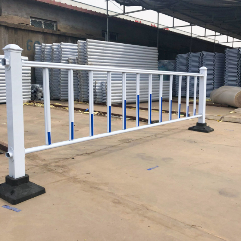 厂家定制市政护栏 马路公路道路防撞护栏隔离栅栏交通城市防护栏