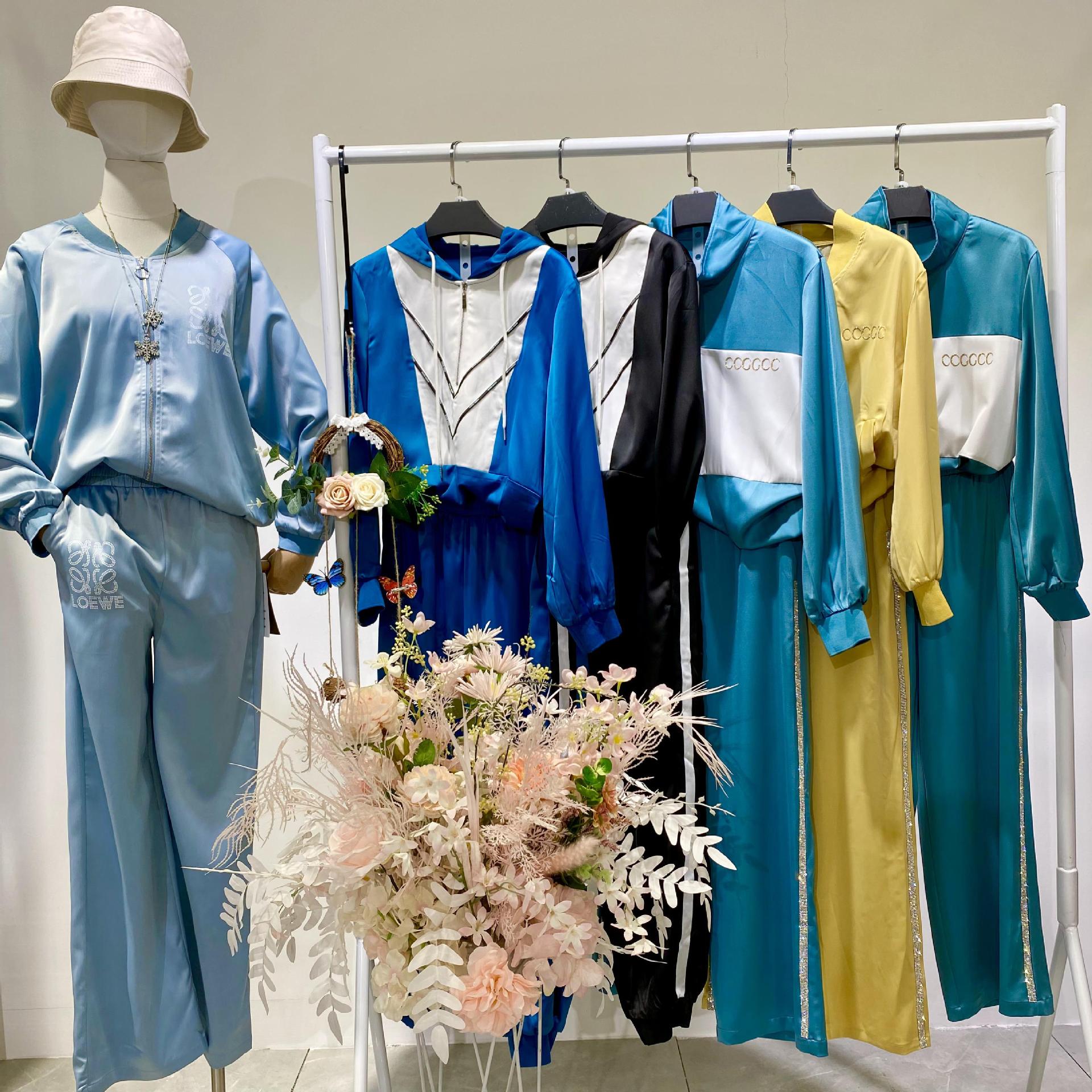 尚舍22夏品牌女装剪标尾货清仓批发 品牌剪标女装尾货清仓批发