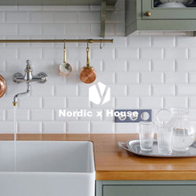 北欧厨卫黑白地铁砖亚光小白砖面包砖厨房墙砖厕所卫生间瓷砖