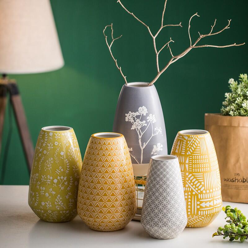 华孚北欧创意菱形花瓶家居陶瓷摆件客厅插花器玄关装饰品浮雕花瓶