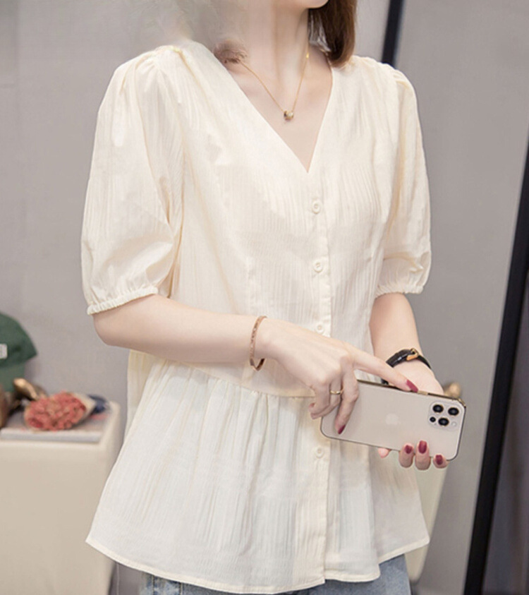 大码高端宽松遮肚子半袖t恤女士2024新款漂亮v领小衫短袖上衣夏季