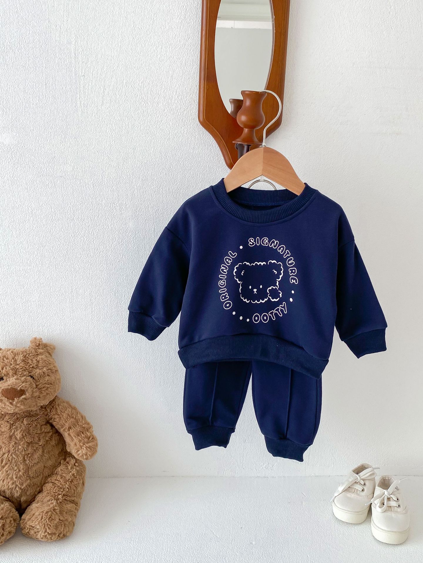 24 Spring New Korean Style Baby Clothes Children's Suit Ins Sports Cute Bear Two-Piece Long Sleeve Trousers