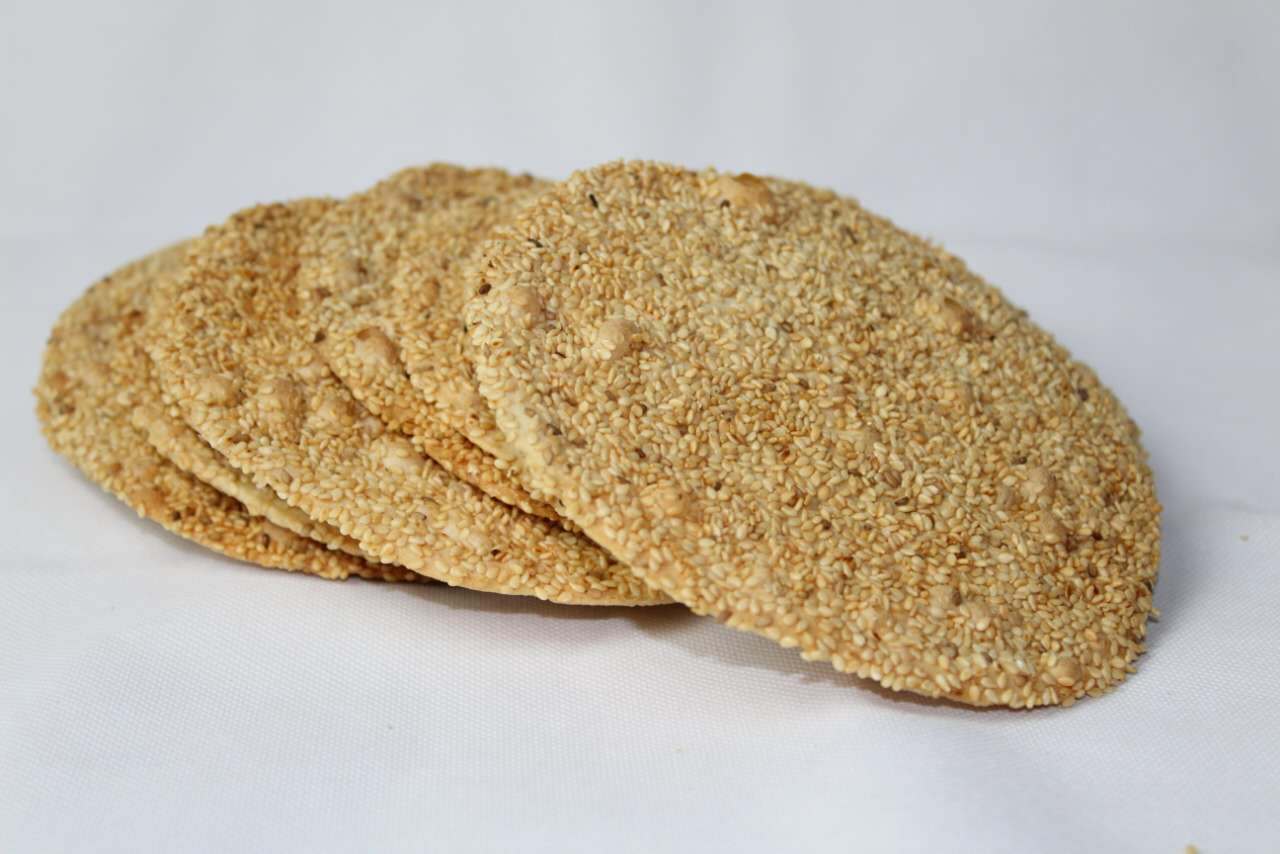 山东周村特产香酥烧饼芝麻饼花袋散装薄酥脆一斤休闲零食包邮