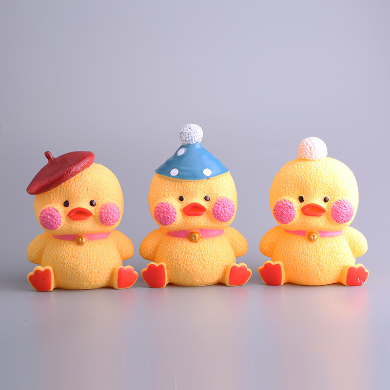 家居汽车摆饰汽车摆件搪胶玻尿酸鸭玩具公仔汽车摆件公仔 卡盲盒