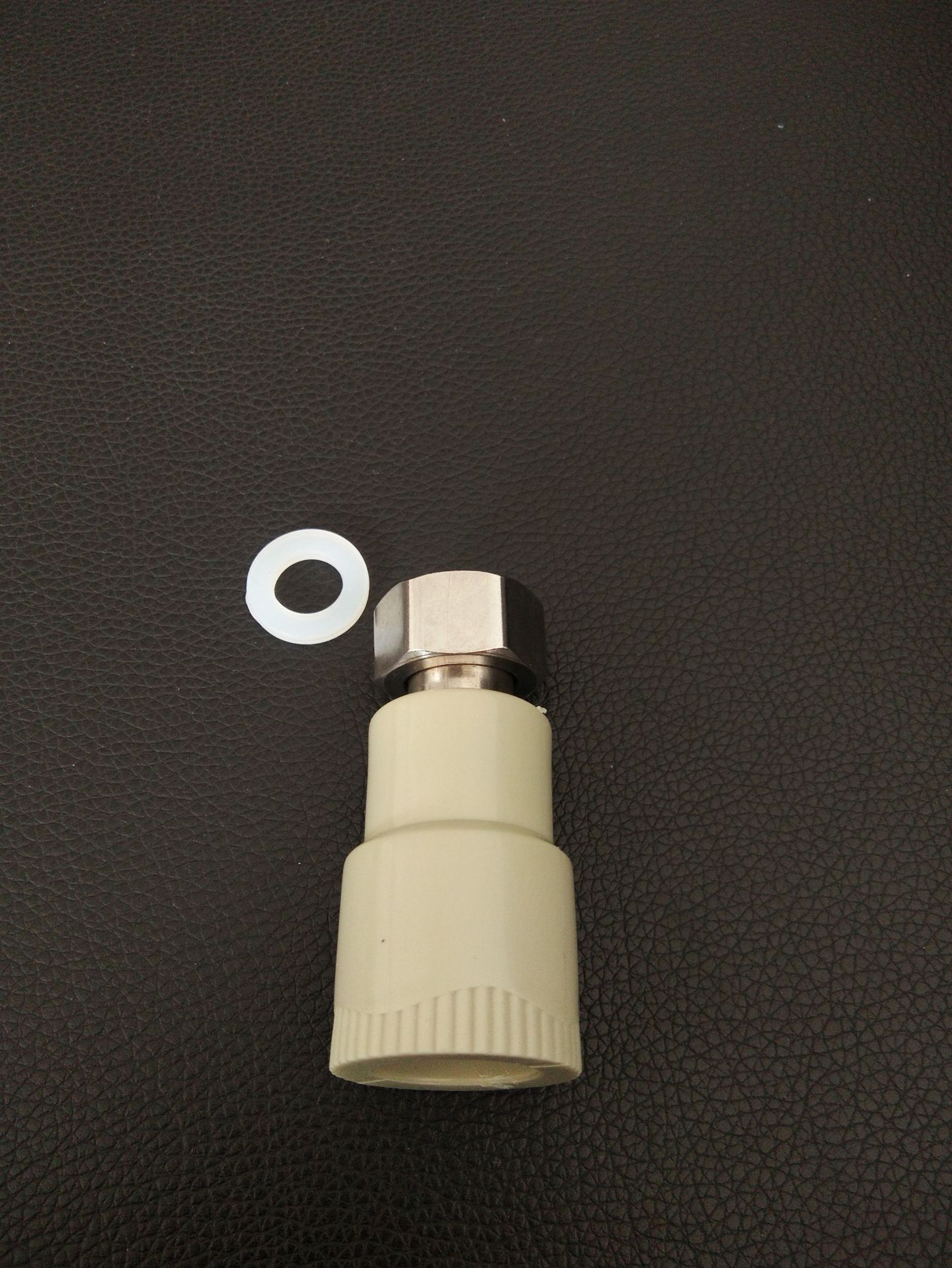 ppr管件活接头i 热水器专用(塑料管与金属外螺纹连接)#特殊规格