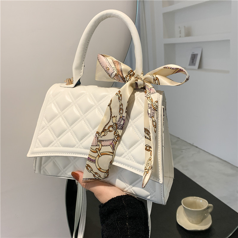 Women's Bag 2021 New Chic Chanel-Style Rhombus Silk Scarf Bag Small Square Bag Underarm Bag Shoulder Messenger Bag Women's Bag