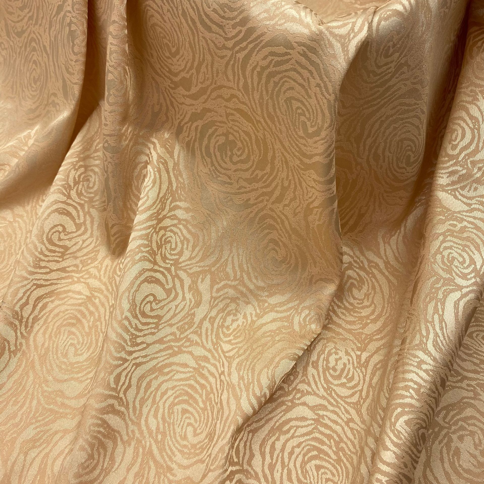 色丁暗纹提花面料 时尚女装连衣裙面料 家居服旗袍 衬衫 睡衣布料