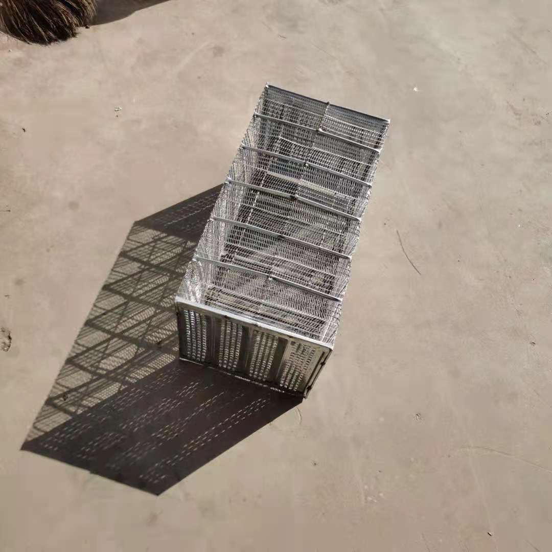 索尔钢网箱带肋金属钢网镂镀锌钢板网箱空腹薄壁箱空芯楼盖板