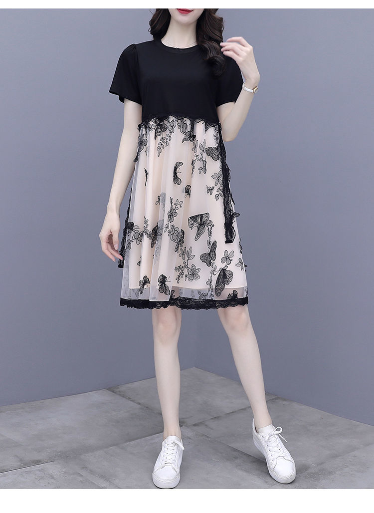 网纱刺绣连衣裙女2021新款夏装宽松遮肚显瘦气质时尚蕾丝拼接裙子