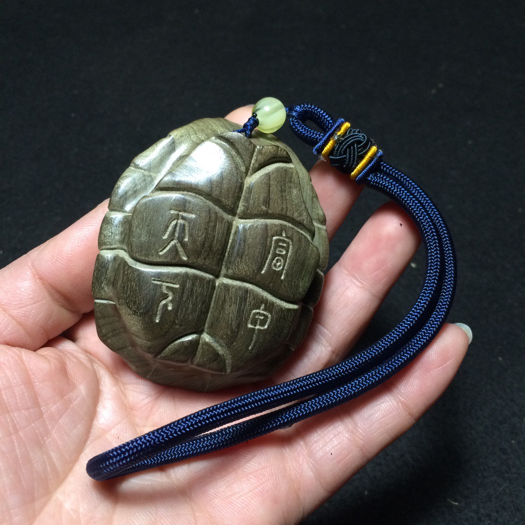 金丝楠阴沉木雕手把件富甲天下乌龟壳龟甲手把玩小件文玩挂件礼品