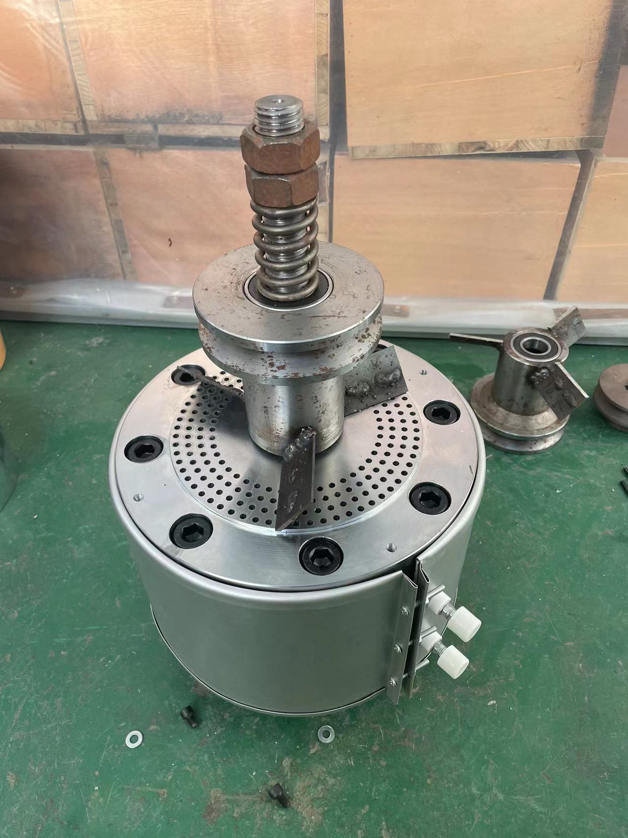 挤出机造粒机头