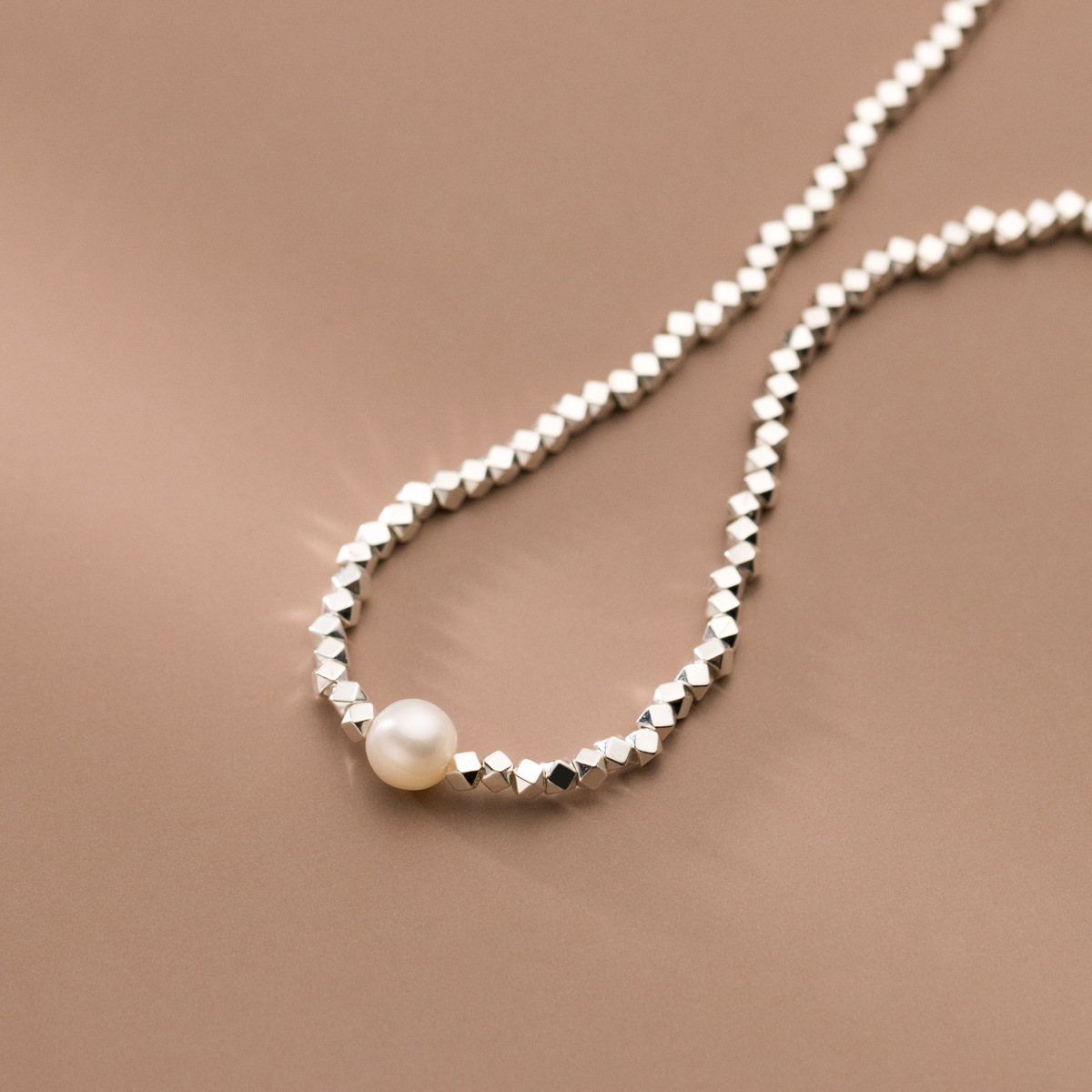 爱洛奇 s925银夏季韩版碎银珍珠项链简约气质个性颈饰品女d9670