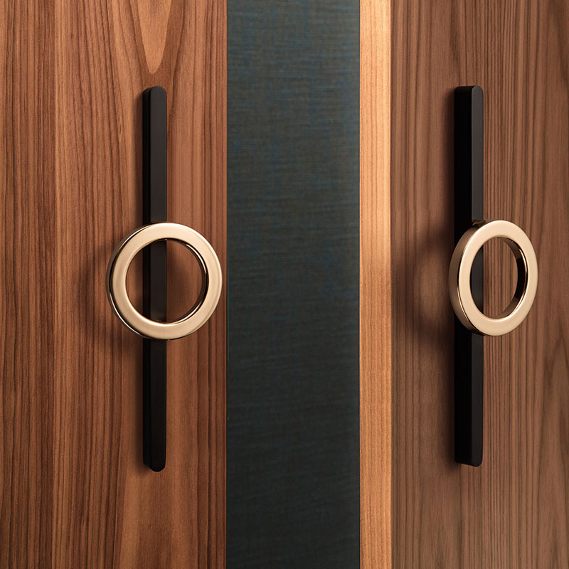 现代简约锌合金衣柜拉手 厂家批发金色橱柜拉手 抽屉加长柜门把手