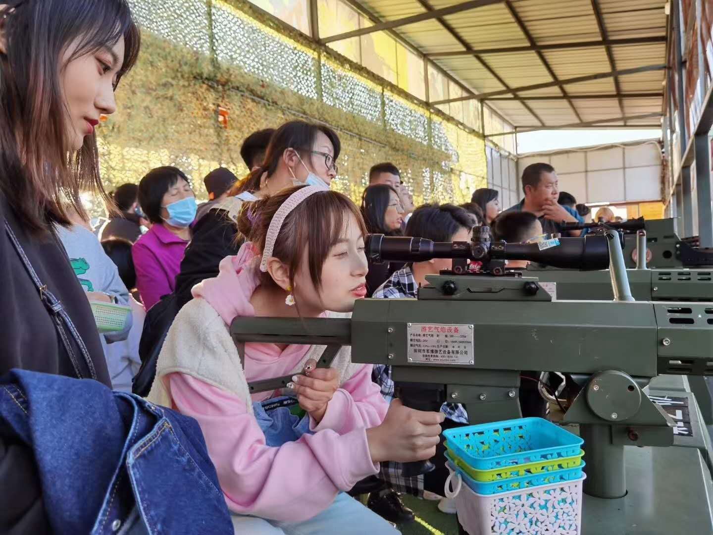 公园广场嘉年华打气球儿童游乐设备深圳智博游乐气炮枪打靶射击场