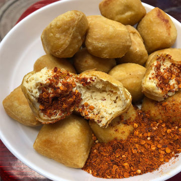 云南特产石屏豆腐盒装特色美食小吃长毛臭豆腐霉豆腐烧烤豆腐小吃